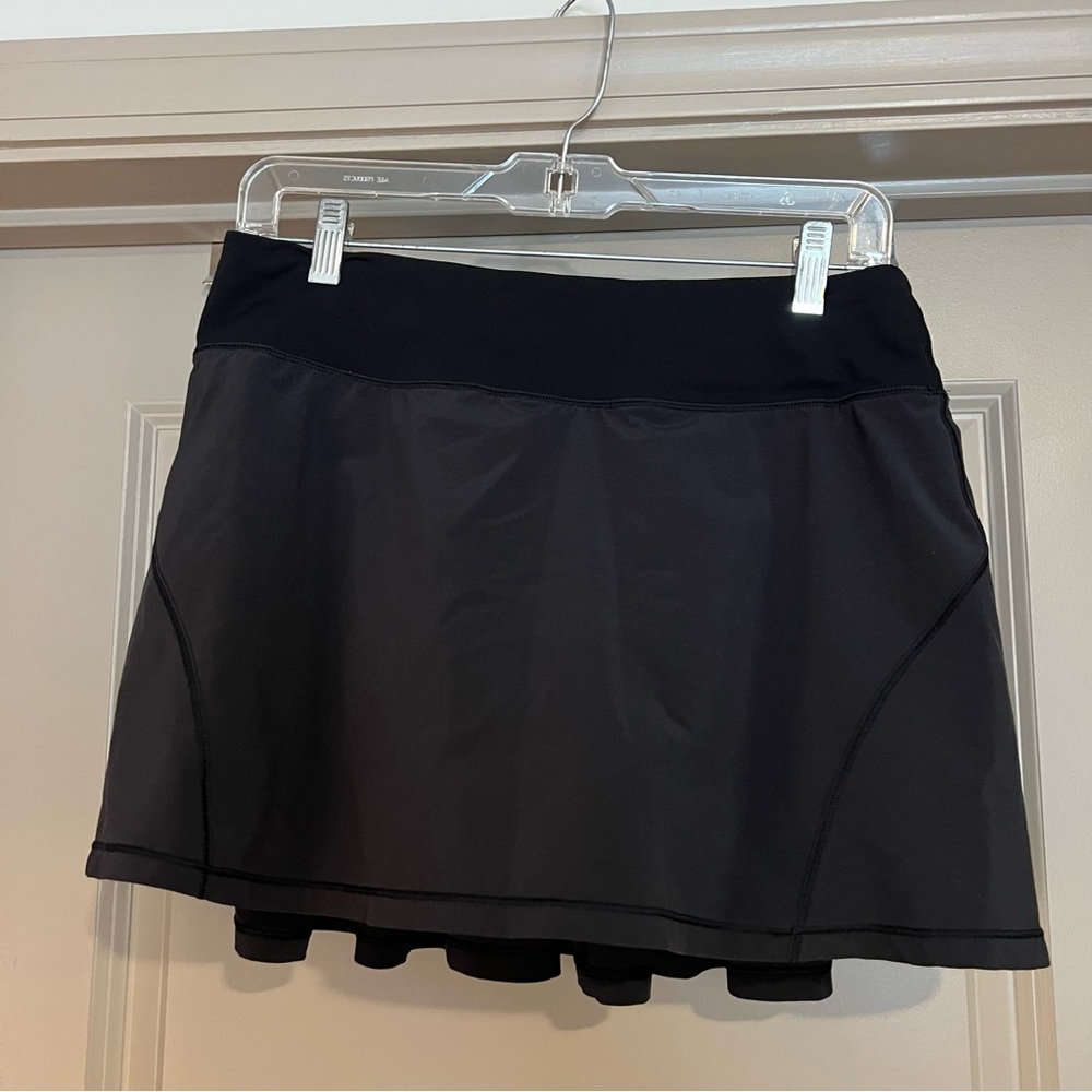 Black lululemon tennis skirt